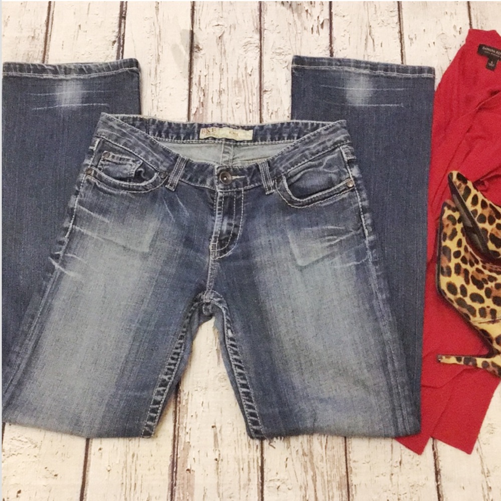 BKE Kate Style Low Rise Blue Jeans Bootcut 28